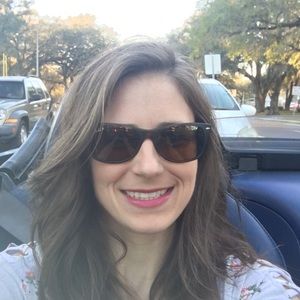 Meet your Posher, Rebekah